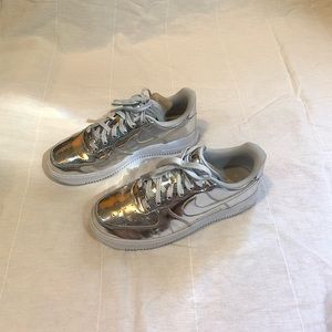 Nike Air Force Liquid Metal Chrome | Metallic Silver
